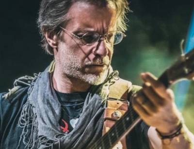 Στις 12 Φεβρουαρίου από τον "Ορφέα": Ο Μίλτος Πασχαλίδης τραγουδάει Μάνο Ελευθερίου