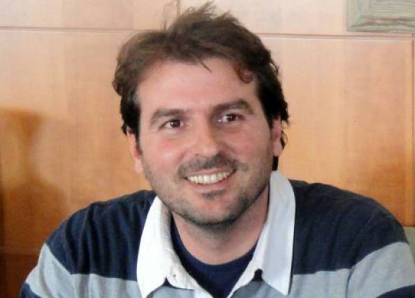 Επικεφαλής του "Οικολογικού Ανέμου στο Βόρειο Αιγαίο" ο Καλαματιανός Μιχάλης Μπάκας