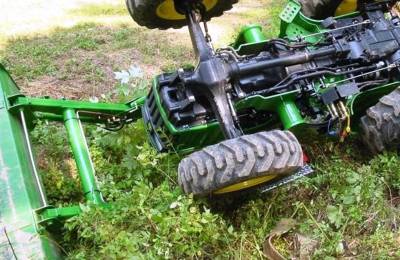 66χρονος καταπλακώθηκε από τρακτέρ στην Βάλτα Τριφυλίας