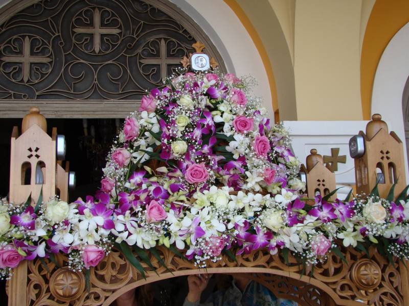 Συνάντηση Επιταφίων στο λιμάνι Καλαμάτας