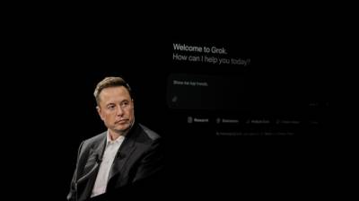 Ο Ίλον Μασκ λανσάρει την «Grokipedia», ανταγωνιστή της Wikipedia