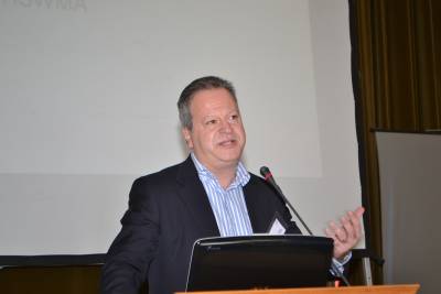 Ζητείται ρεαλισμός | Λάμπρος Μπούκλης