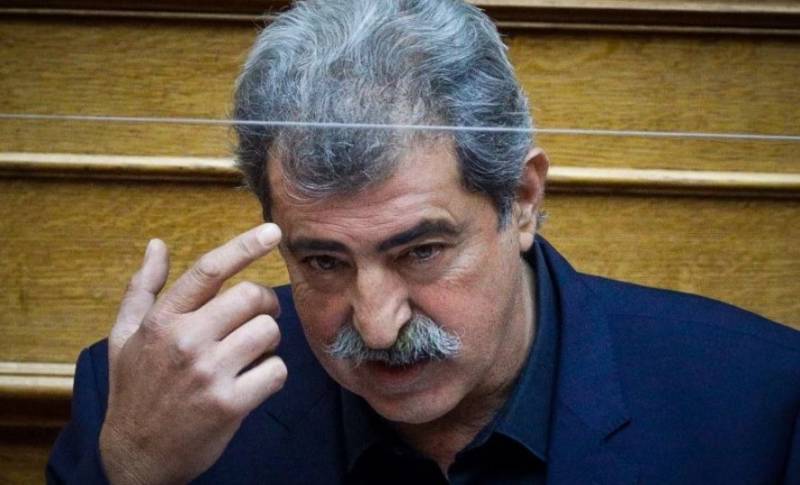 Πολάκης για χάπι της Merck κατά του κορονοϊού: Μην κάνετε πάλι κάνα χρόνο να ανοίξετε τα αυτιά σας