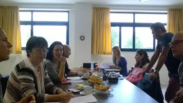 Δανοί και Ούγγροι εκπαιδευτικοί στο 10ο Δημοτικό Σχολείο Καλαμάτας