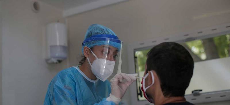 Κορονοϊός: 1.957 νέα κρούσματα, 43 θάνατοι, 661 διασωληνωμένοι το τελευταίο 24ωρο στην Ελλάδα