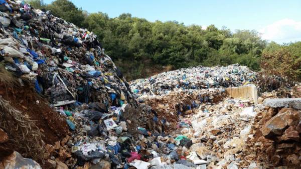 Δυτ. Μάνη: Εκτακτο Δημοτικό Συμβούλιο για τα σκουπίδια ζητεί ο Γιαννημάρας
