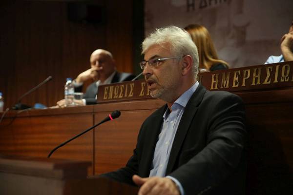 «Πρότυπα στα ΜΜΕ - Εχουν Νόημα;» του Μεσσηνίου Βασίλη Βασιλόπουλου