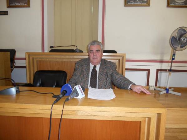 Μπρεδήμας κατά Νίκα για… προσέλκυση