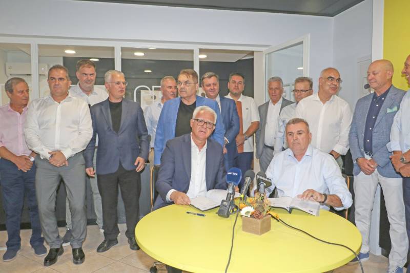 Υπεγράφη η σύμβαση για την κατασκευή των 7 ΣΜΑ: Προς οριστική λύση για τα απορρίμματα (βίντεο)