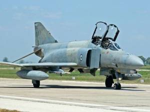 Αναγκαστική προσγείωση Phantom στην Καλαμάτα