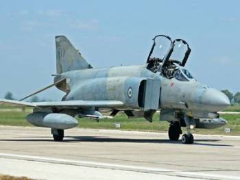 Αναγκαστική προσγείωση Phantom στην Καλαμάτα