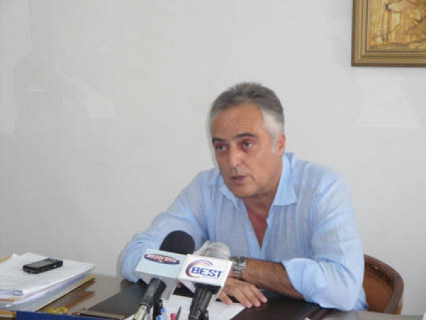 ΚΩΝ. ΜΑΡΓΕΛΗΣ - ΠΡΟΕΔΡΟΣ ΔΙΚΗΓΟΡΙΚΟΥ ΣΥΛΛΟΓΟΥ ΚΑΛΑΜΑΤΑΣ «Το μνημόνιο 2 οδηγεί τους δικηγόρους στον αφανισμό»