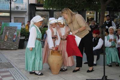 Το έθιμο του Κλήδονα αναβίωσε στο Χαρακοπιό (φωτογραφίες)