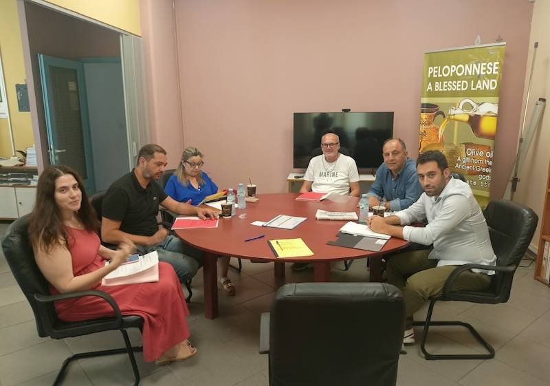 Ενημέρωση σε Πύλο και Μάνη για το Leader