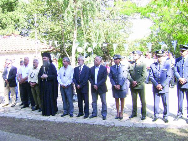 Εκδηλώσεις μνήμης στον μαρτυρικό Αετό (φωτογραφίες)