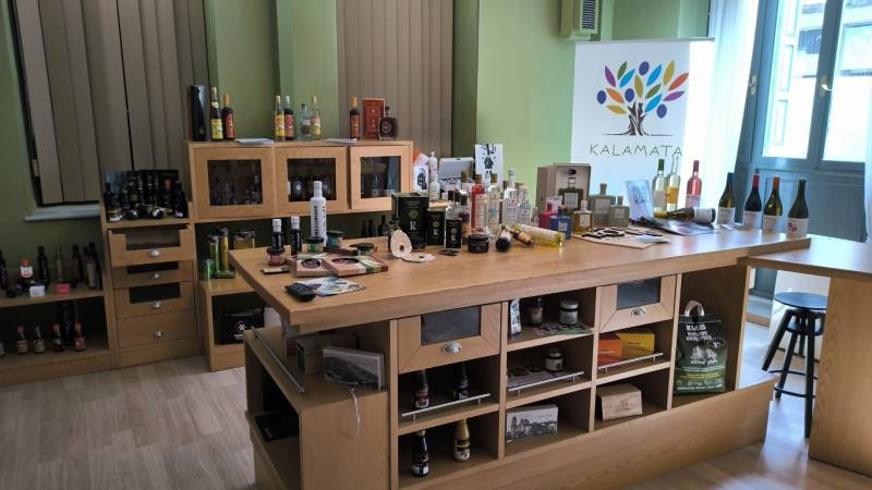 Εκδήλωση αφιερωμένη στο μέλι στο Εκθετήριο Τοπικών Προϊόντων του Δήμου Καλαμάτας