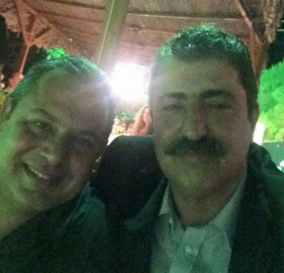 Περισσεύει η υποκρισία