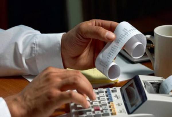 Λουκέτα στο παρά πέντε