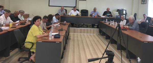 Να βρουν αυτά που ενώνουν