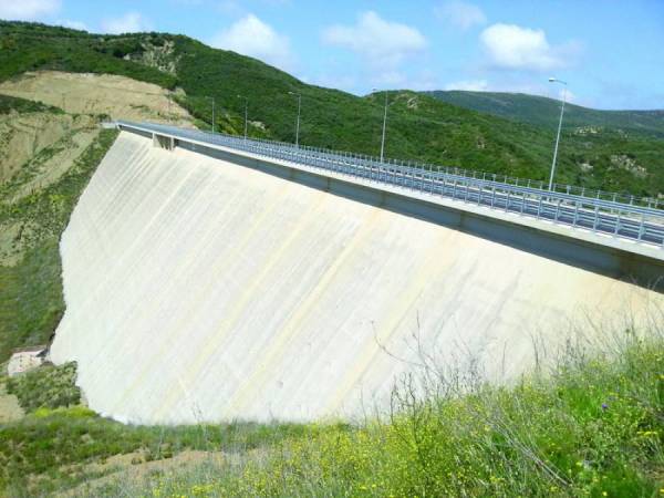 Κινητοποίηση για τα δίκτυα στο Φιλιατρινό φράγμα