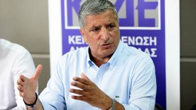 Πατούλης: Να ζητήσει συγγνώμη ή να παραιτηθεί η Δούρου