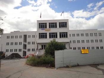 Η τρόικα καθυστερεί το νέο Δημαρχείο σύμφωνα με το Νίκα