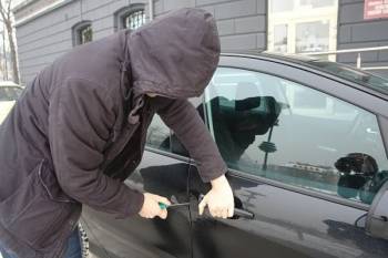 Κλοπή αυτοκινήτου στην Καλαμάτα