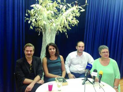 «Τα χαΐρια μας εδώ» με τη στήριξη της Πειραματικής Σκηνής