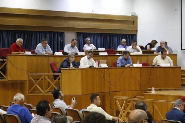 Αποκτά φωνή και ρόλο η αντιπολίτευση