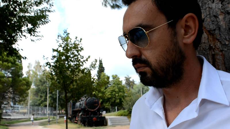 Ο τραγουδιστής Παναγιώτης Μάλαμας στην "Ε": «Να καταλαβαίνουμε τι μπορούμε να πούμε και τι όχι»