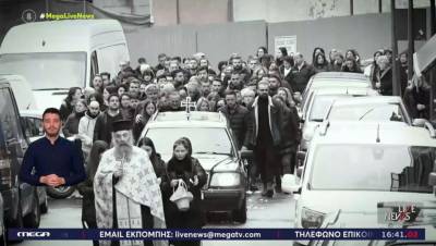 Τέμπη: Το τελευταίο «αντίο» στις κηδείες των θυμάτων - Θλίψη και οργή (Βίντεο)