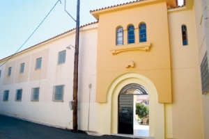 Απορρίφθηκε το ψήφισμα Μπρεδήμα για τις καλόγριες