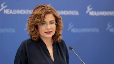 Σπυράκη: «Ο Τσίπρας φοβάται να πάει σε εκλογές»