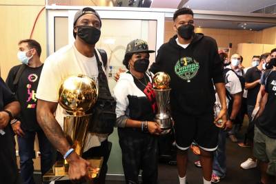 Μεσσηνία: Στην Costa Navarino Γιάννης και Θανάσης Αντετοκούνμπο