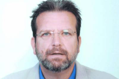 Το Δημόσιο Σχολείο καταντά απαξιωμένο προϊόν διότι είτε μεταρρυθμιστικά είτε συνδικαλιστικά ταξιδεύει συνεχώς με πλοίο άγονης γραμμής