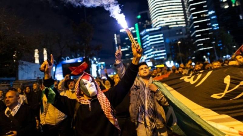 Τουρκία: Εκατοντάδες χιλιάδες άνθρωποι διαδήλωσαν στην Κωνσταντινούπολη για τη Γάζα