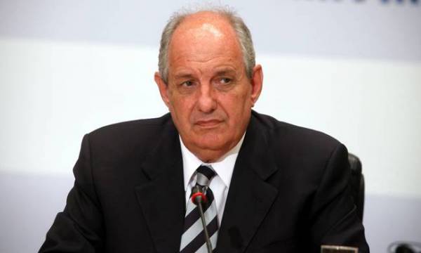 Κουίκ: "Αρχαιολογικοί θησαυροί και Αγιωργίτικο κρασί μπορούν να δώσουν ώθηση στη Νεμέα"