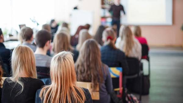 Βιωματικά εργαστήρια για εκπαιδευτικούς στη Μεσσηνία