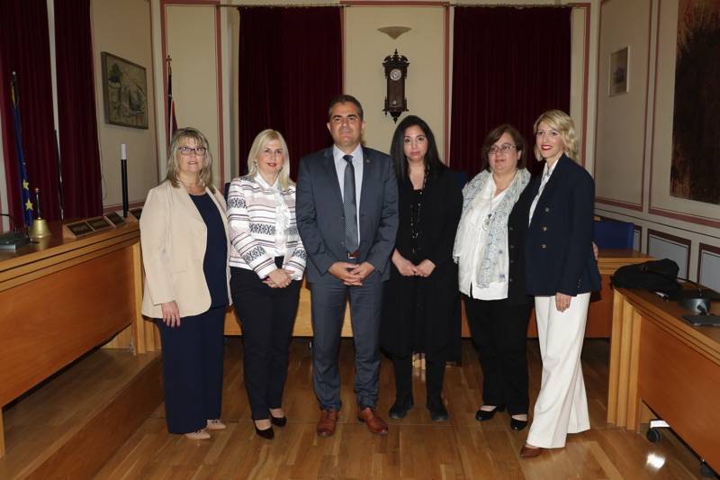 Δήμος Καλαμάτας: Πέντε νέες υποψήφιες παρουσίασε ο Βασιλόπουλος (βίντεο)
