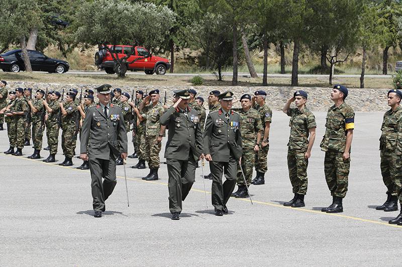 Καλαμάτα: Τελετή παράδοσης – παραλαβής διοίκησης στο 9ο Σύνταγμα Πεζικού (βίντεο-φωτογραφίες)