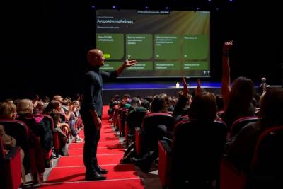 Καλαμάτα: Βιωματικό Ταξίδι απόψε με τον Μάνο Χατζημαλωνά