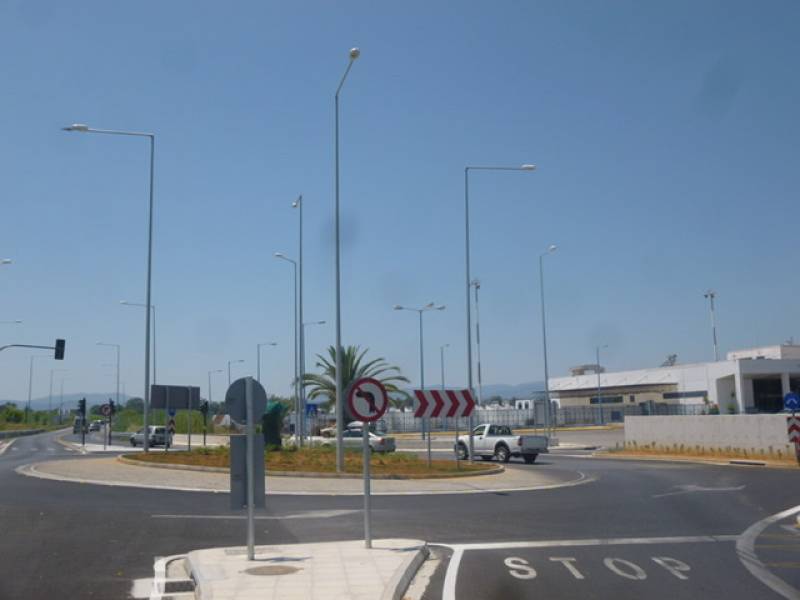 Προ των ευθυνών τους όλοι για Καλαμάτα - Μεθώνη και Αεροδρόμιο