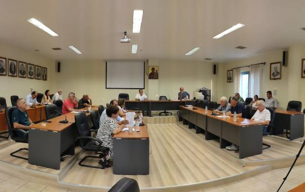 Δημοτικό Συμβούλιο Τριφυλίας: Εγκρίθηκε η πρόταση των αντιπολιτεύσεων για τον προϋπολογισμό