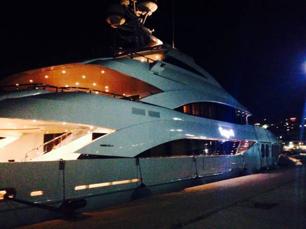 Συνάντηση Σαμαρά - Αποστολόπουλου στην Costa Navarino