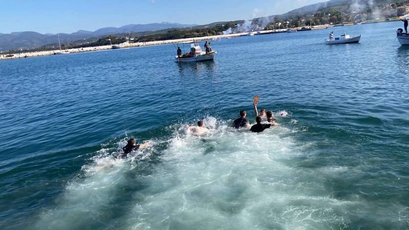 Με λαμπρότητα ο εορτασμός των Θεοφανίων στην Κυπαρισσία (Φωτογραφίες)