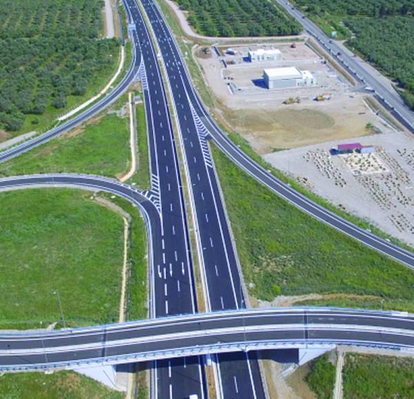 Ο δυτικός άξονας σταματά στην Πάτρα