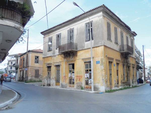 Επικίνδυνα ερείπια