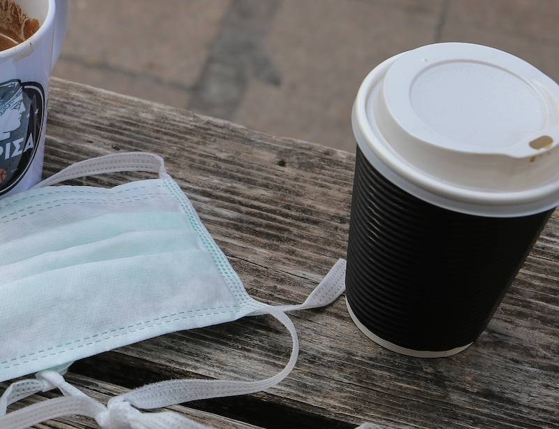 Take away: Τα lockdown «χτυπούν» και τον καφέ