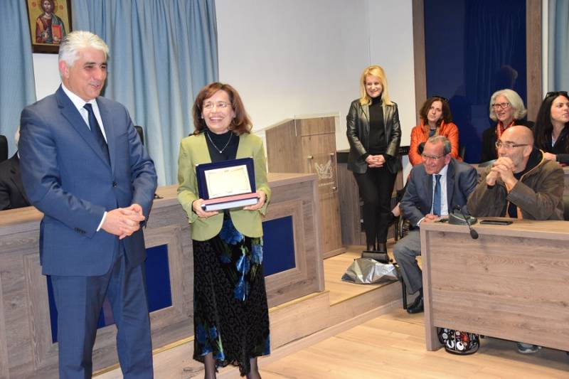 Ο Δήμος Πύλου – Νέστορος τίμησε την Θεοδώρα Λούφα-Τζοάννου