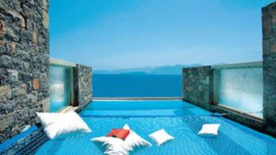 Πρώτη Ιουνίου ανοίγουν τις πόρτες τους τα ξενοδοχεία 12μηνης λειτουργίας